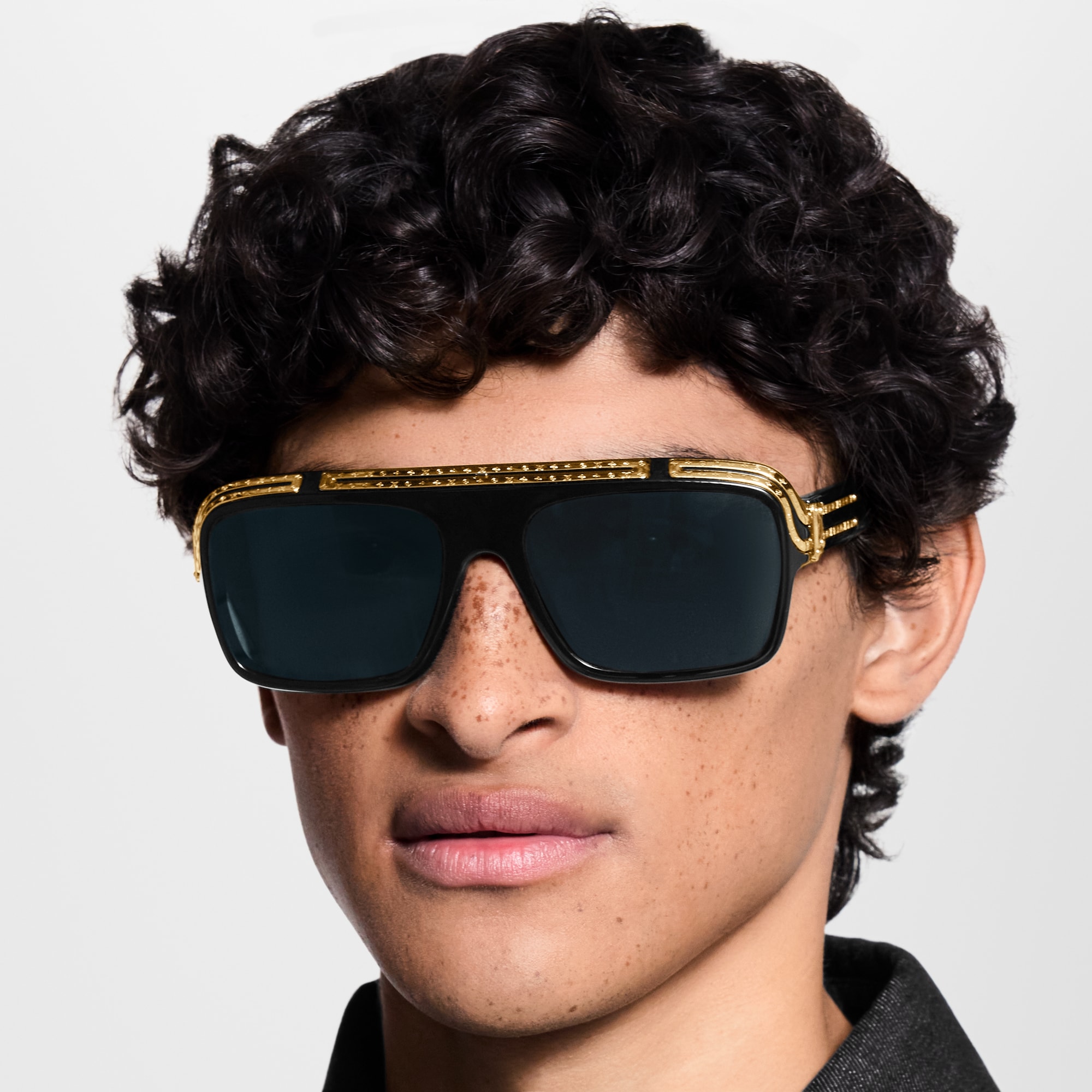 แว่นตากันแดดทรงสี่เหลี่ยมรุ่น 1.0 Millionaires . in ผู้ชาย