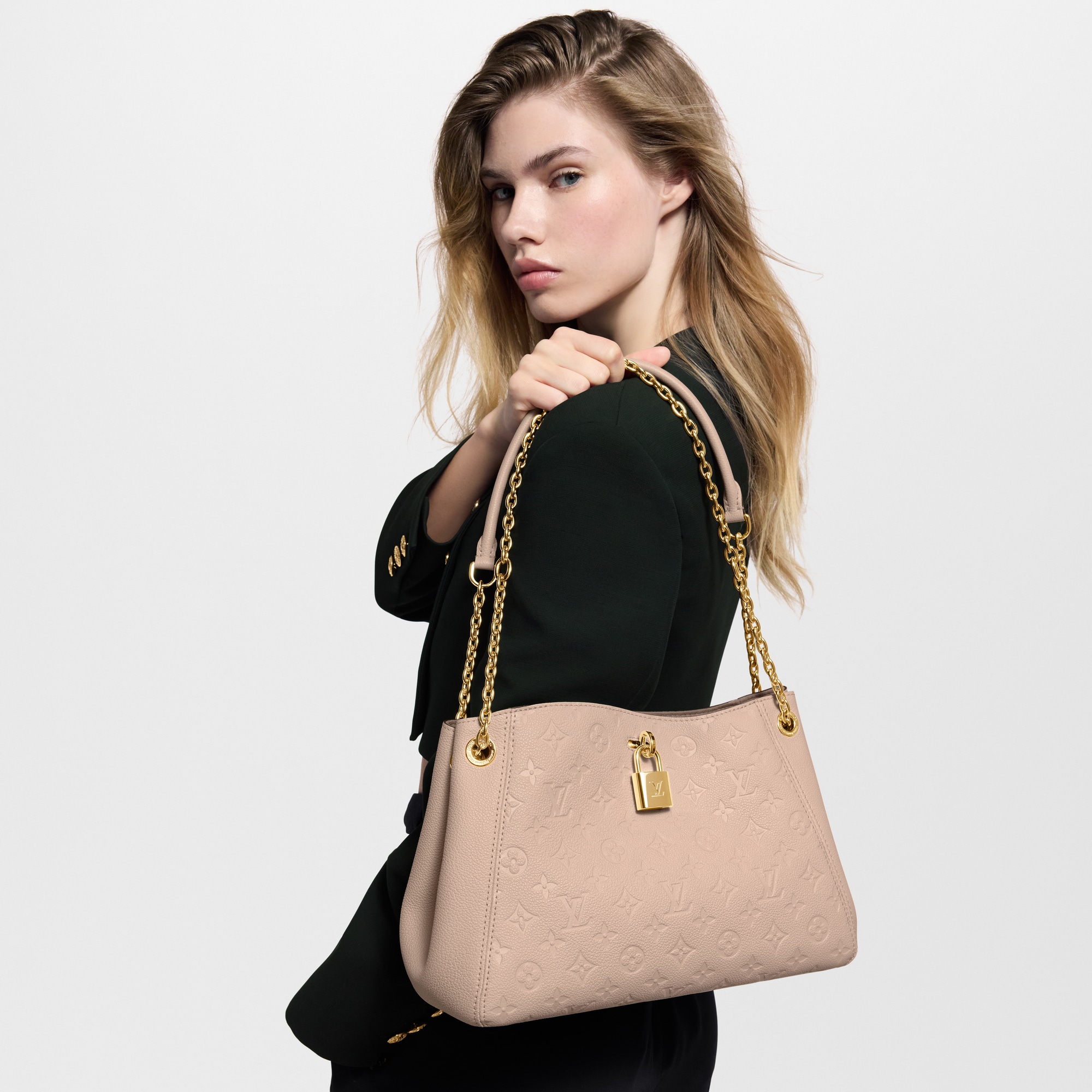 กระเป๋ารุ่น Anytime PM Monogram Empreinte in ผู้หญิง