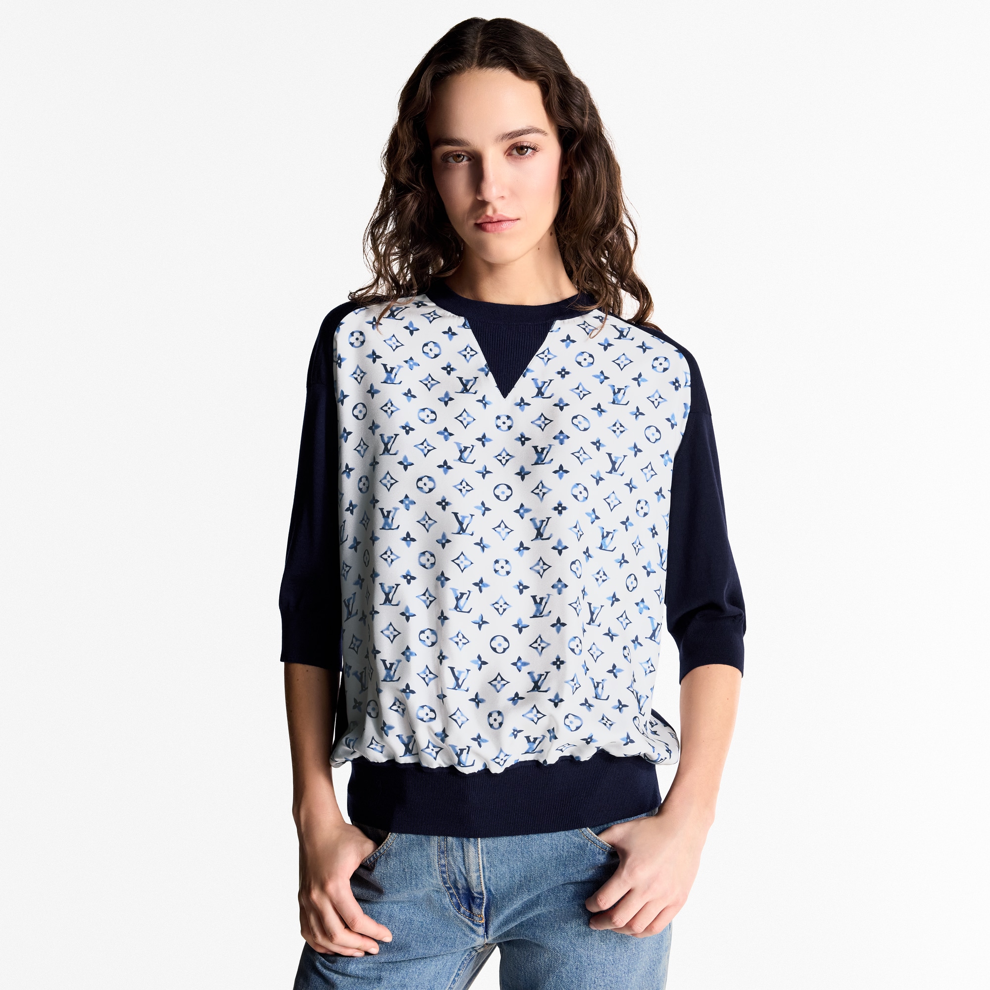 เสื้อพูลโอเวอร์แต่งดีเทลลาย Aquarelle Monogram  in ผู้หญิง