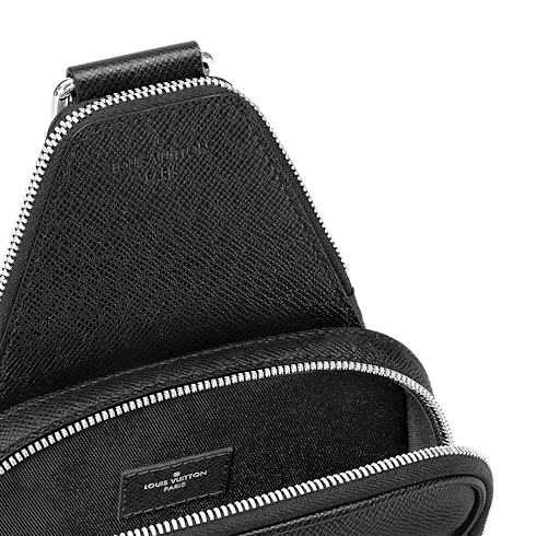 กระเป๋า Sling bag รุ่น Avenue NM หนัง Taiga in ผู้ชาย's กระเป๋า All Collections collections by Louis Vuitton (การย่อ/ขยายผลิตภัณฑ์)