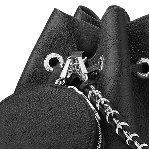 กระเป๋ารุ่น Bella Mahina in กระเป๋าและผลิตภัณฑ์เครื่องหนังขนาดเล็ก's สำหรับผู้หญิง ใหม่ล่าสุด collections by Louis Vuitton (การย่อ/ขยายผลิตภัณฑ์)