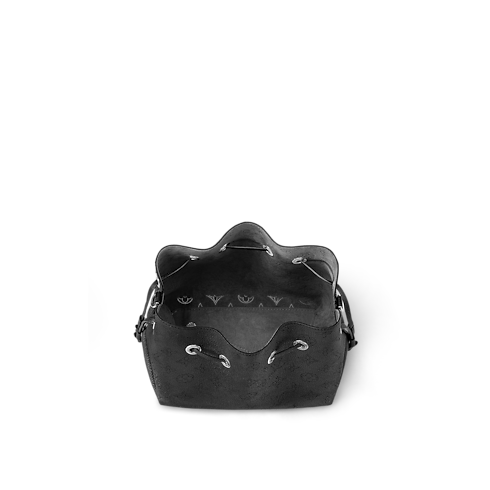 กระเป๋ารุ่น Bella Mahina in กระเป๋าและผลิตภัณฑ์เครื่องหนังขนาดเล็ก's สำหรับผู้หญิง ใหม่ล่าสุด collections by Louis Vuitton (การย่อ/ขยายผลิตภัณฑ์)