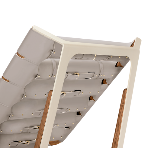 Belt Lounge Chair Outdoor By Atelier Oï in ทรังก์ การเดินทาง และ บ้าน's บ้านและศิลปะการไดนิ่ง เฟอร์นิเจอร์ collections by Louis Vuitton (การย่อ/ขยายผลิตภัณฑ์)