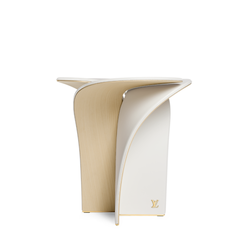 Blossom Stool By Tokujin Yoshioka ไม้ Ash Wood in ทรังก์ การเดินทาง และ บ้าน's บ้านและศิลปะการไดนิ่ง เฟอร์นิเจอร์ collections by Louis Vuitton (การย่อ/ขยายผลิตภัณฑ์)