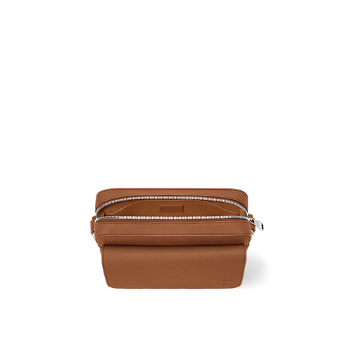 กระเป๋าแมสเซนเจอร์รุ่น Boarding LV Aerogram in กระเป๋าและผลิตภัณฑ์เครื่องหนังขนาดเล็ก's สำหรับผู้ชาย ผลิตภัณฑ์ใหม่ล่าสุด collections by Louis Vuitton (การย่อ/ขยายผลิตภัณฑ์)