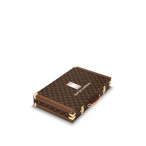 ทรังก์รุ่น Boîte Jeu Backgammon Monogram in ทรังก์ การเดินทาง และ บ้าน's ทรังก์และกล่อง กล่อง collections by Louis Vuitton (การย่อ/ขยายผลิตภัณฑ์)