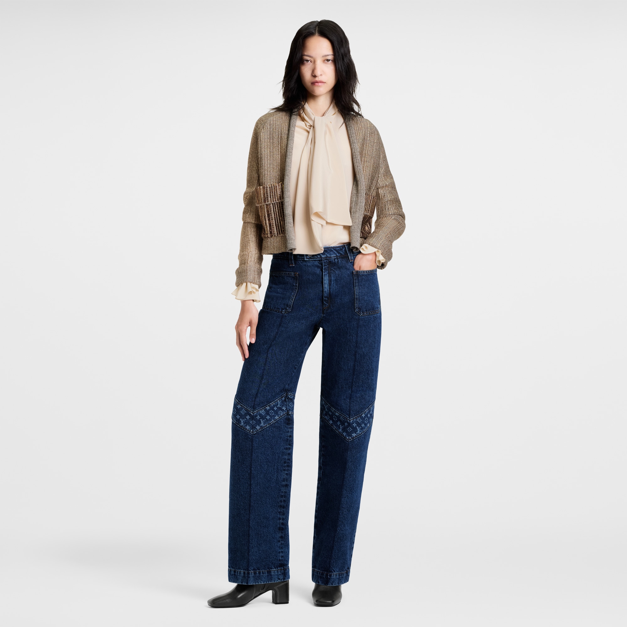 เสื้อคาร์ดิแกนผ้าถักกลิตเตอร์ทรง Boxy  in ผู้หญิง