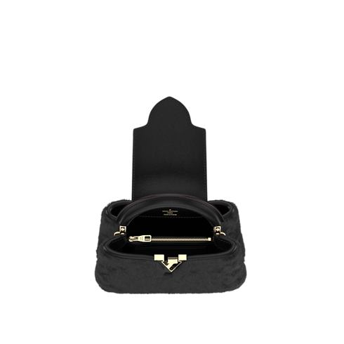 กระเป๋ารุ่น Capucines East-West Mini L08 in ผู้หญิง's กระเป๋าถือ กระเป๋ารุ่น Capucines collections by Louis Vuitton (การย่อ/ขยายผลิตภัณฑ์)