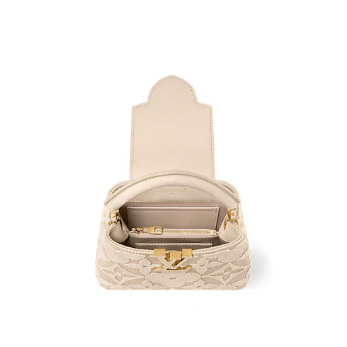 กระเป๋ารุ่น Capucines Mini Capucines in ผู้หญิง's กระเป๋าถือ กระเป๋ารุ่น Capucines collections by Louis Vuitton (การย่อ/ขยายผลิตภัณฑ์)
