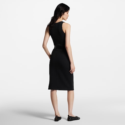 เดรสแต่งเข็มขัดห่วงคาราบิเนอร์ in ผู้หญิง's เสื้อผ้า ชุดเดรสสำหรับผู้หญิง collections by Louis Vuitton (การย่อ/ขยายผลิตภัณฑ์)