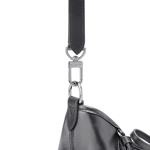 กระเป๋ารุ่น CarryAll Cargo Vibe PM LV Vibe in ผู้หญิง's กระเป๋าถือ กระเป๋าถือสำหรับผู้หญิง collections by Louis Vuitton (การย่อ/ขยายผลิตภัณฑ์)