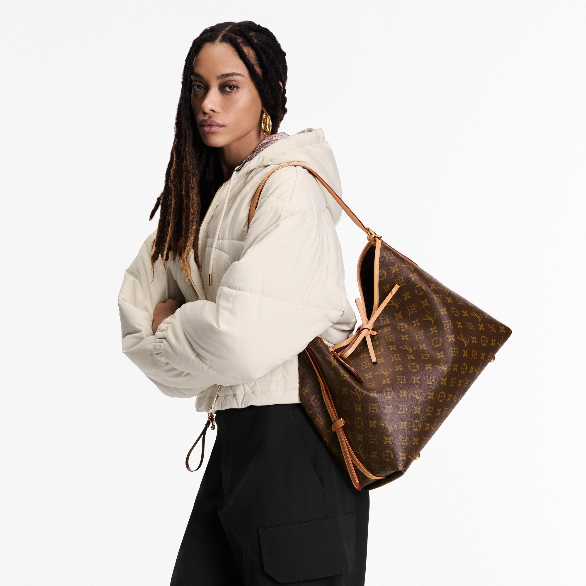 กระเป๋ารุ่น CarryAll MM Monogram in ผู้หญิง