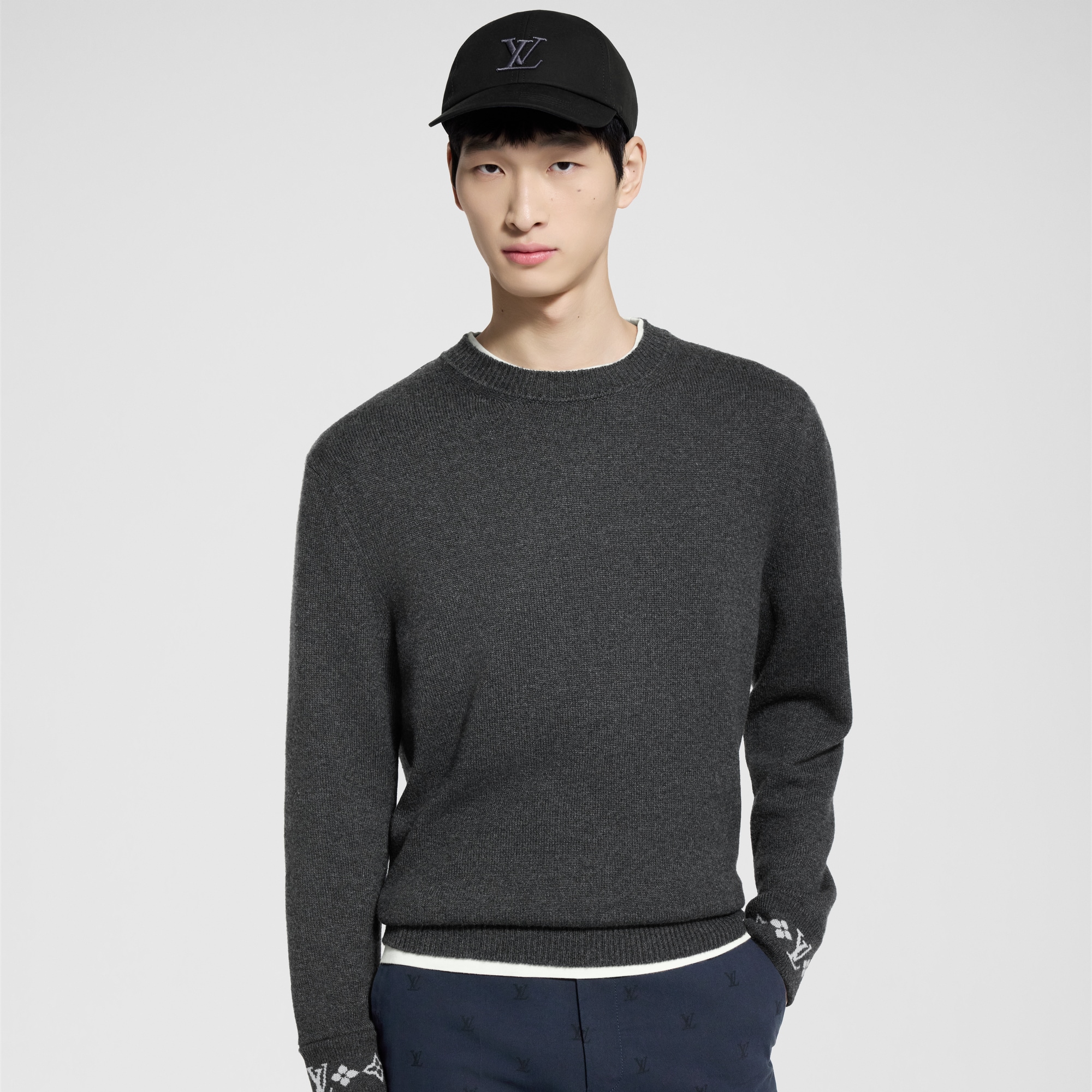 เสื้อพูลโอเวอร์ผ้าแคชเมียร์  in ผู้ชาย