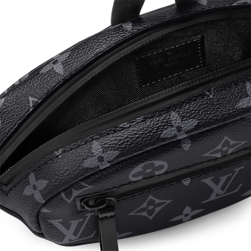 กระเป๋าคาดเอวรุ่น Catch Monogram Eclipse in ผู้ชาย's กระเป๋า All Collections collections by Louis Vuitton (การย่อ/ขยายผลิตภัณฑ์)