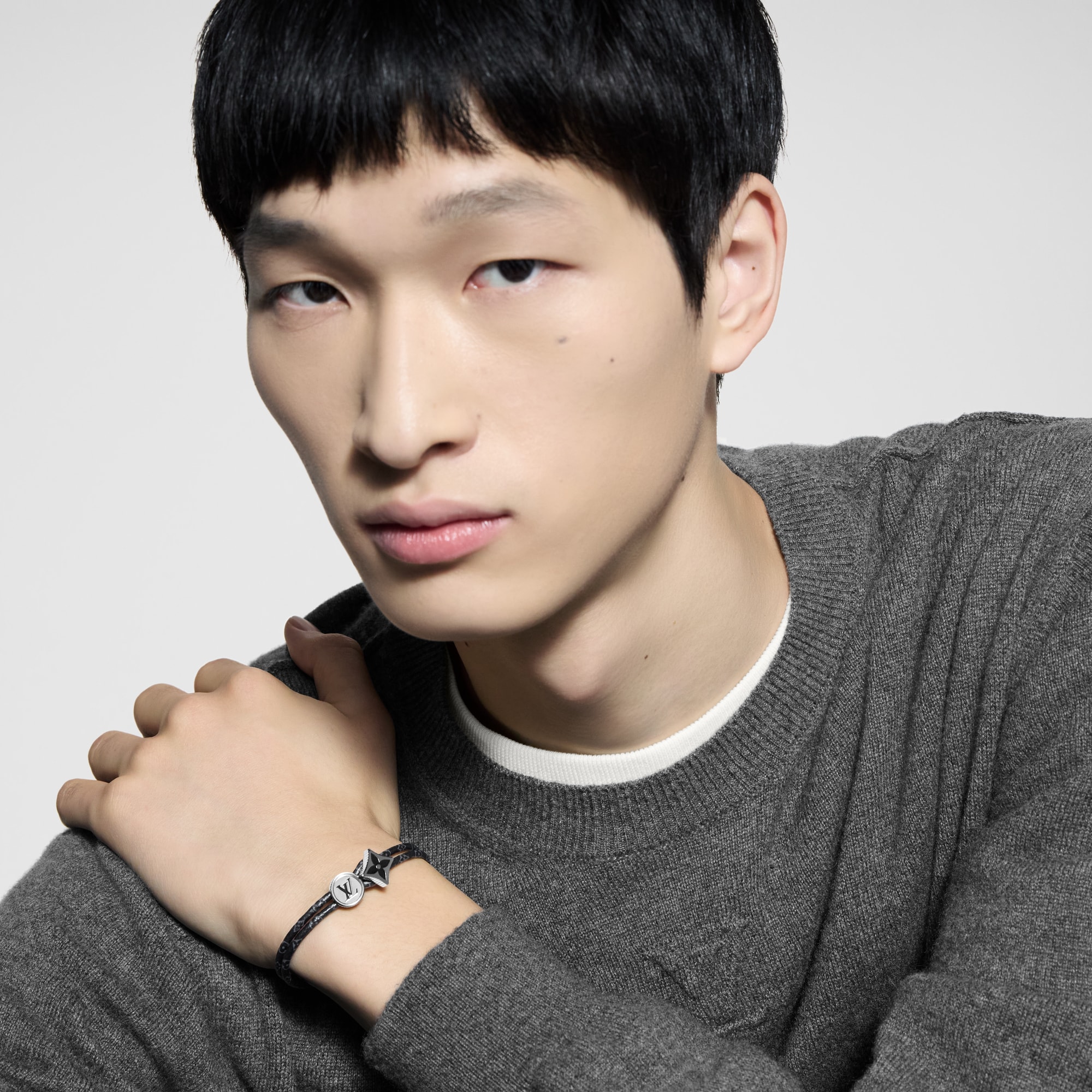 กำไลข้อมือ Catch It Monogram Eclipse in ผู้ชาย