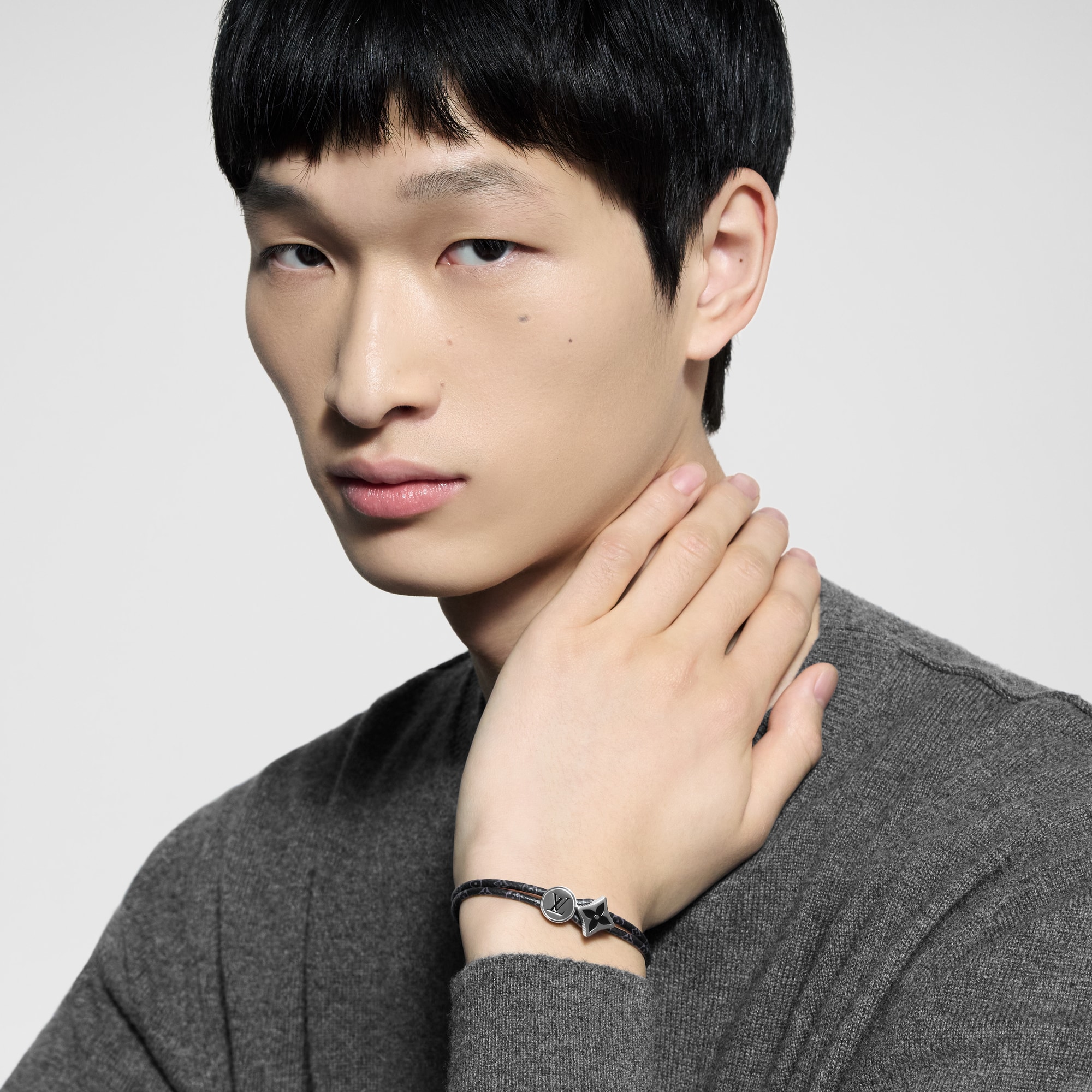 กำไลข้อมือ Catch It Monogram Eclipse in ผู้ชาย