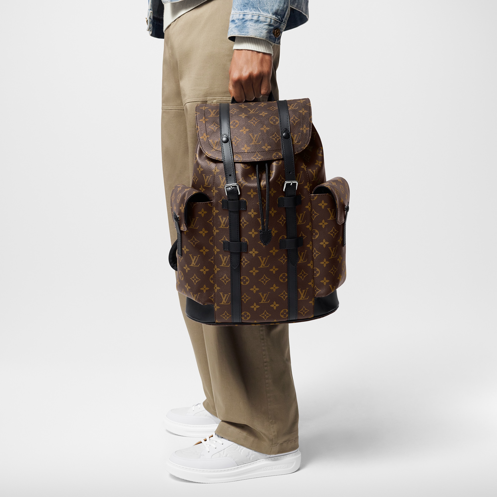 กระเป๋าสะพายหลังรุ่น Christopher MM Monogram Macassar in ผู้ชาย