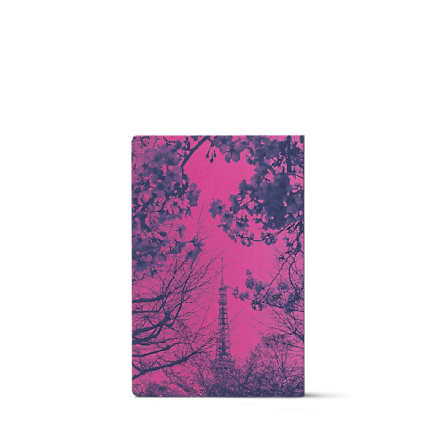 หนังสือ City Guide โตเกียว in ทรังก์ การเดินทาง และ บ้าน's หนังสือและเครื่องเขียน หนังสือ City Guide collections by Louis Vuitton (การย่อ/ขยายผลิตภัณฑ์)