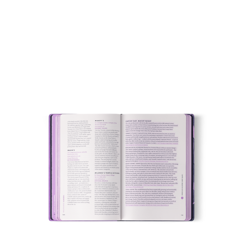 หนังสือ City Guide โตรอนโต in ทรังก์ การเดินทาง และ บ้าน's หนังสือและเครื่องเขียน หนังสือ City Guide collections by Louis Vuitton (การย่อ/ขยายผลิตภัณฑ์)