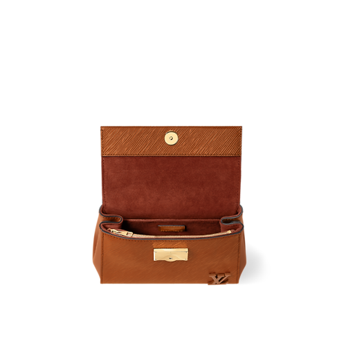 กระเป๋ารุ่น Cluny Mini Epi in ของขวัญและการสร้างสรรค์ผลงานของคุณ's Chuseok Gift Guide } collections by Louis Vuitton (การย่อ/ขยายผลิตภัณฑ์)