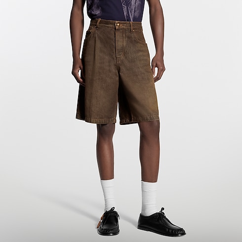 กางเกงเดนิมขาสั้นสีน้ำตาล Coffee in ผู้ชาย's เสื้อผ้า คอลเล็คชั่นเดนิม collections by Louis Vuitton (การย่อ/ขยายผลิตภัณฑ์)