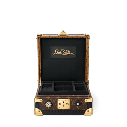 ทรังก์รุ่น Coffret Joaillerie Monogram in ทรังก์ การเดินทาง และ บ้าน's ทรังก์และกล่อง กล่อง collections by Louis Vuitton (การย่อ/ขยายผลิตภัณฑ์)