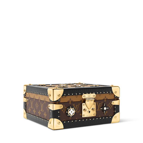 ทรังก์รุ่น Coffret Joaillerie Monogram in ทรังก์ การเดินทาง และ บ้าน's ทรังก์และกล่อง กล่อง collections by Louis Vuitton (การย่อ/ขยายผลิตภัณฑ์)