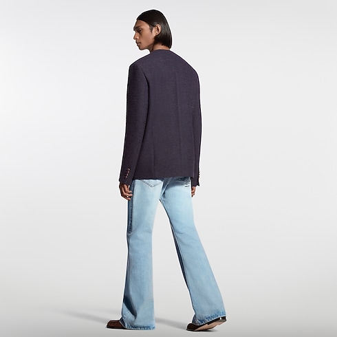 เสื้อแจ็คเก็ตผ้า bouclette แบบไร้ปก in ผู้ชาย's เสื้อผ้า เสื้อแจ็คเก็ตและเบลเซอร์สำหรับผู้ชาย collections by Louis Vuitton (การย่อ/ขยายผลิตภัณฑ์)