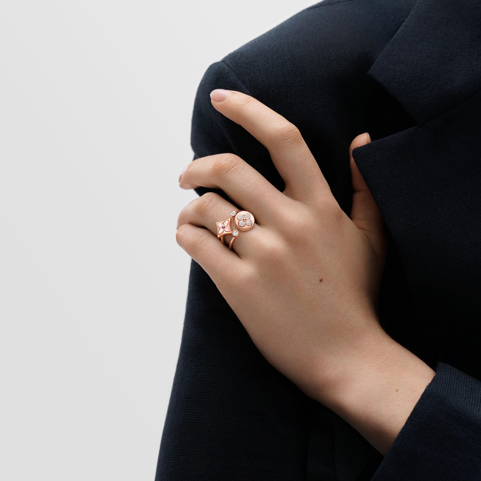 แหวน Color Blossom Mini Sun พิงค์โกลด์และเพชร  in จิวเวลรี่