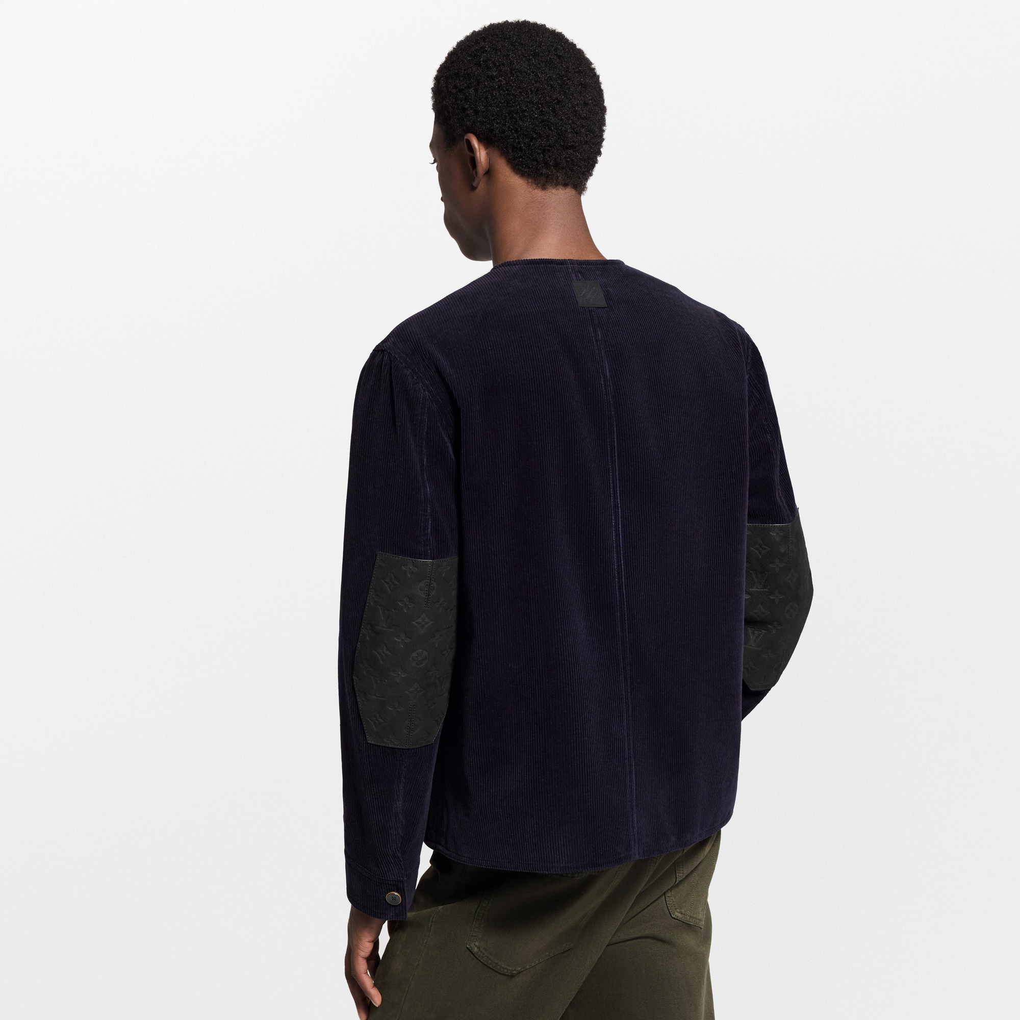 เสื้อแจ็คเก็ตผ้าลูกฟูกแบบไร้ปก  in ผู้ชาย