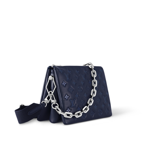 กระเป๋ารุ่น Coussin PM Coussin in ผู้หญิง's กระเป๋าถือ กระเป๋าถือสำหรับผู้หญิง collections by Louis Vuitton (การย่อ/ขยายผลิตภัณฑ์)