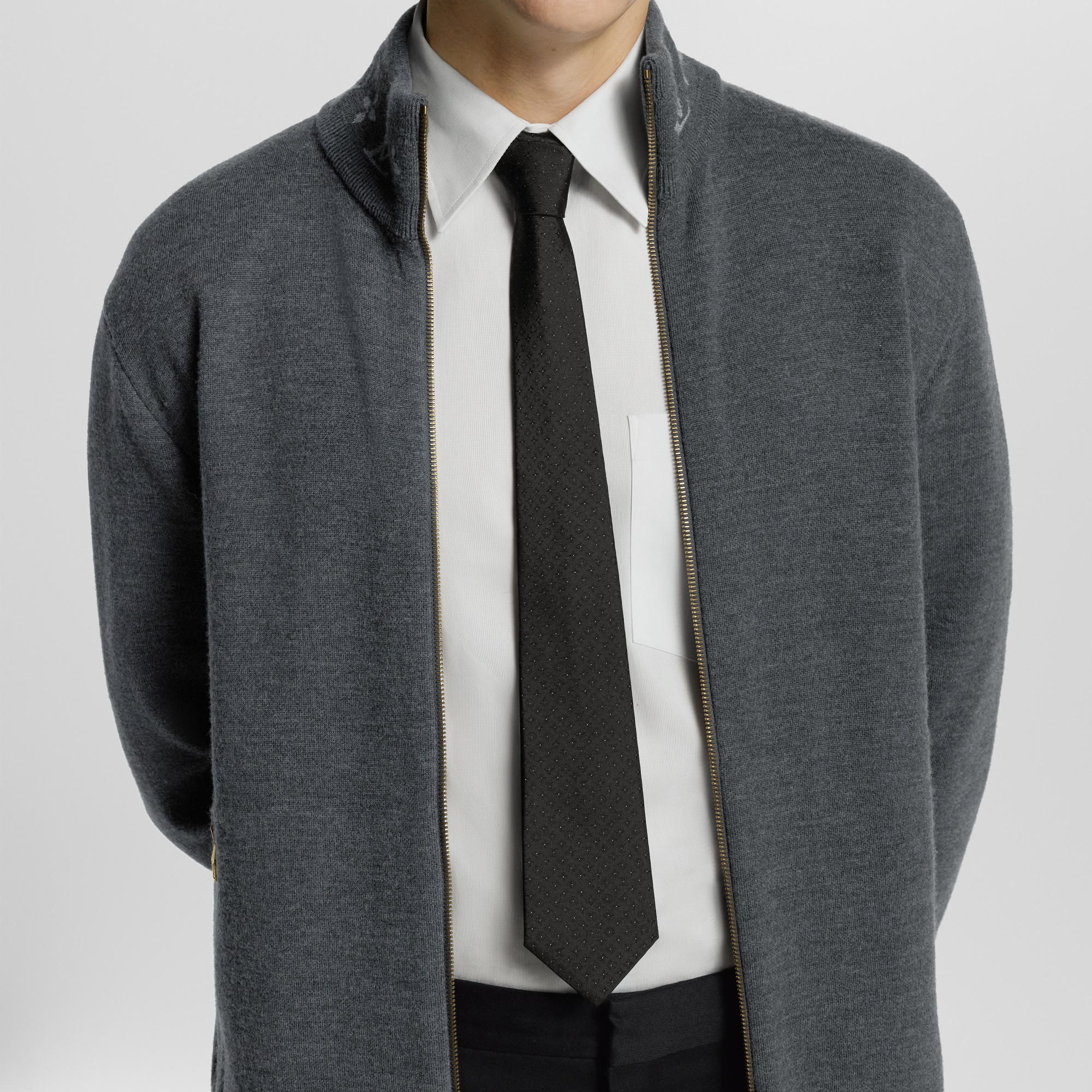 เนคไทรุ่น Mongram Gold Tie . in ผู้ชาย