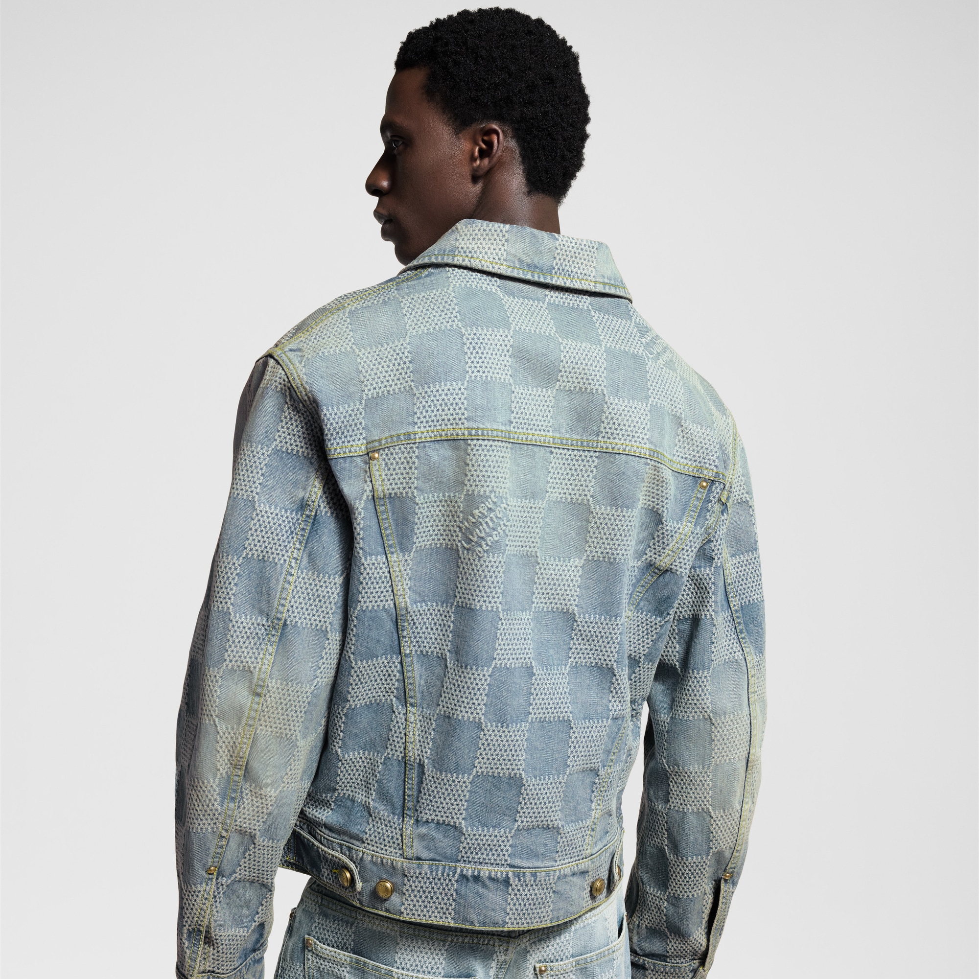 เสื้อแจ็คเก็ตเดนิมคลาสสิกลาย Damier  in ผู้ชาย