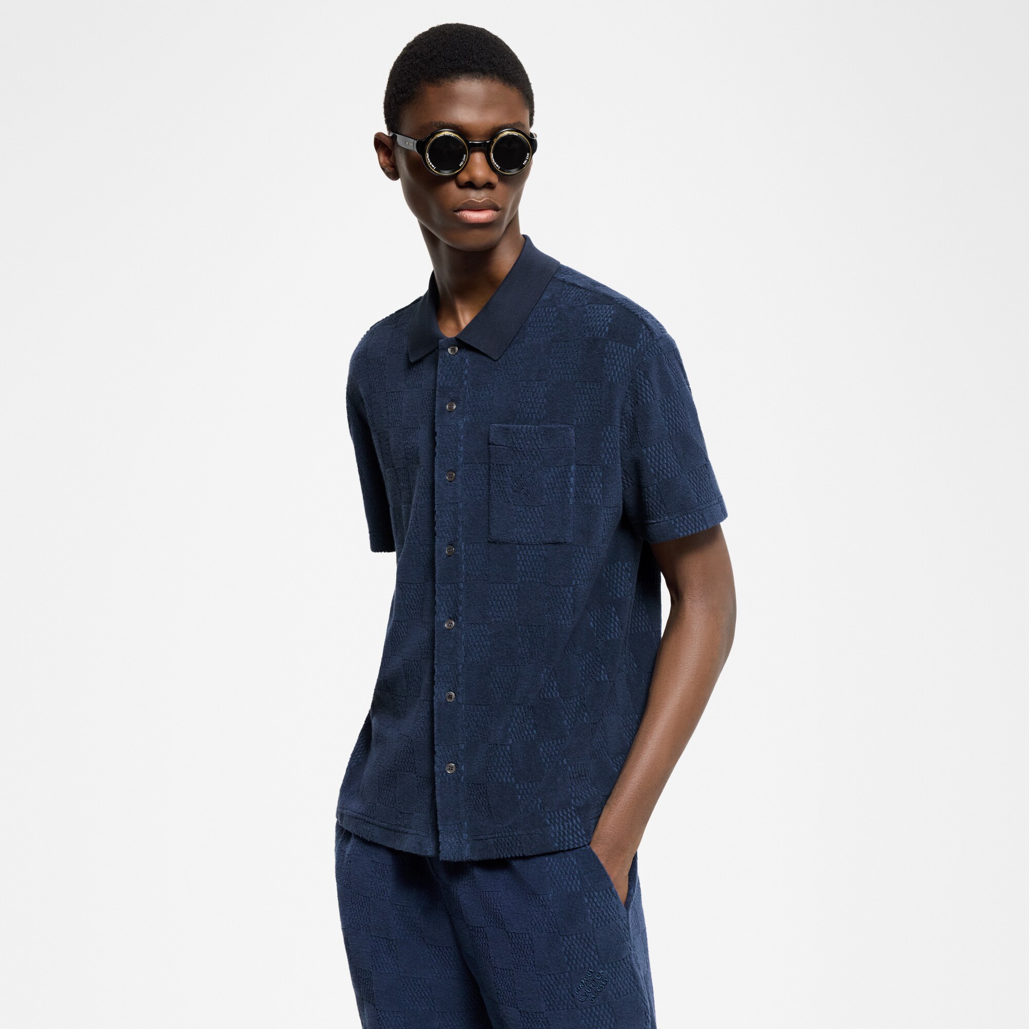 เสื้อเชิ้ตแขนสั้นผ้าคอตตอนผสม French Terry ลาย Damier  in ผู้ชาย