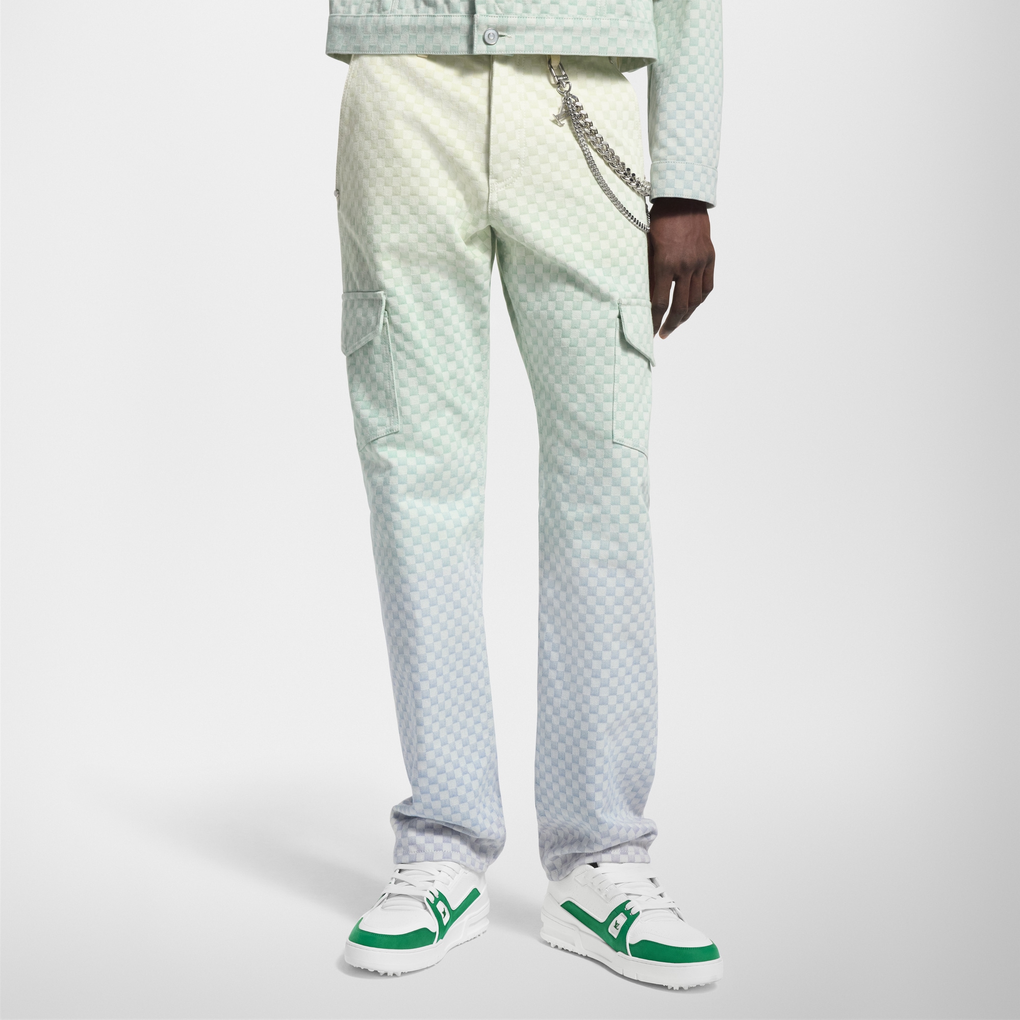 กางเกงคาร์โก้เดนิมลาย Damier ไล่เฉดสีเทคนิคแจ็คการ์ด  in ผู้ชาย