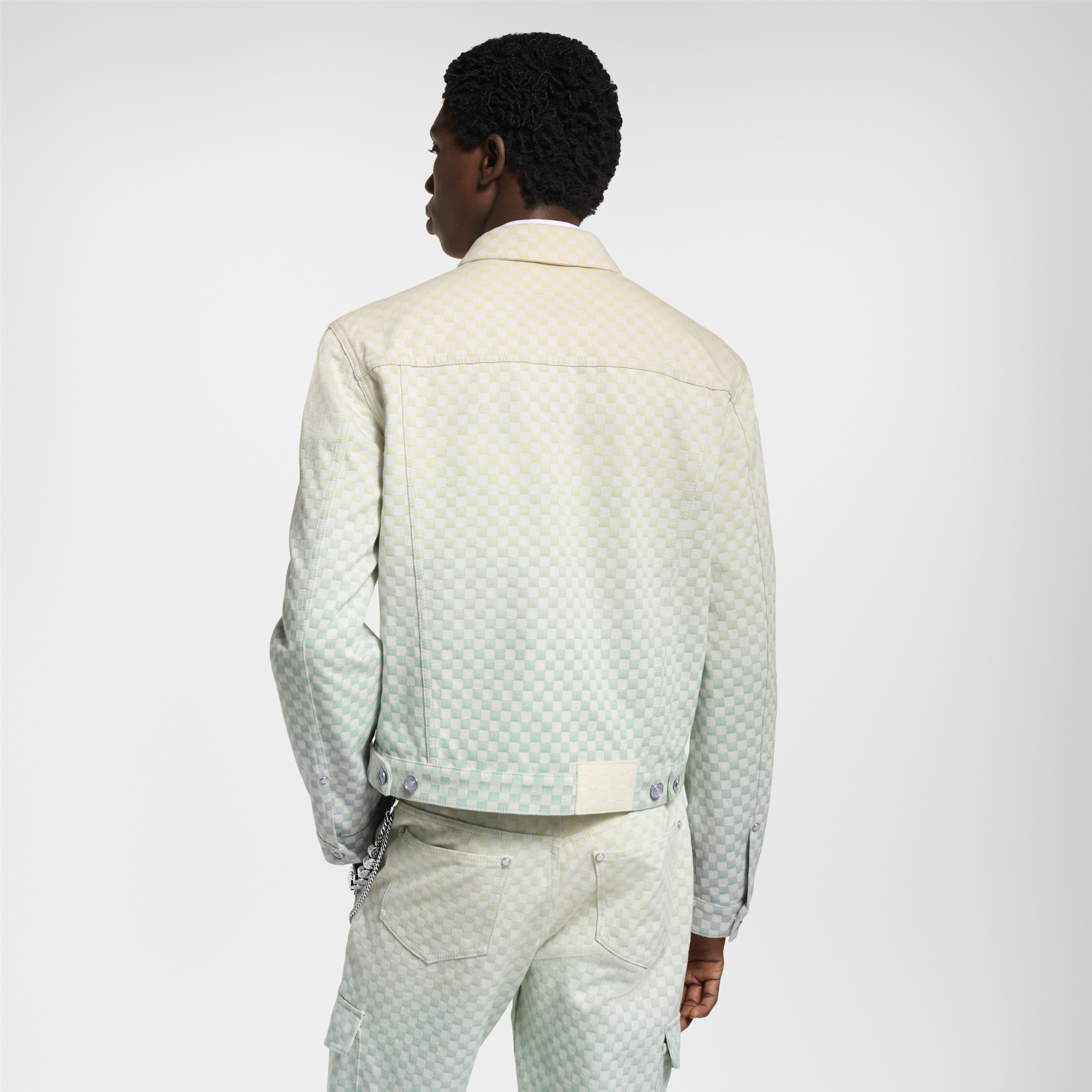 เสื้อแจ็คเก็ตเดนิมแจ็คการ์ดลาย Damier ไล่เฉดสี  in ผู้ชาย