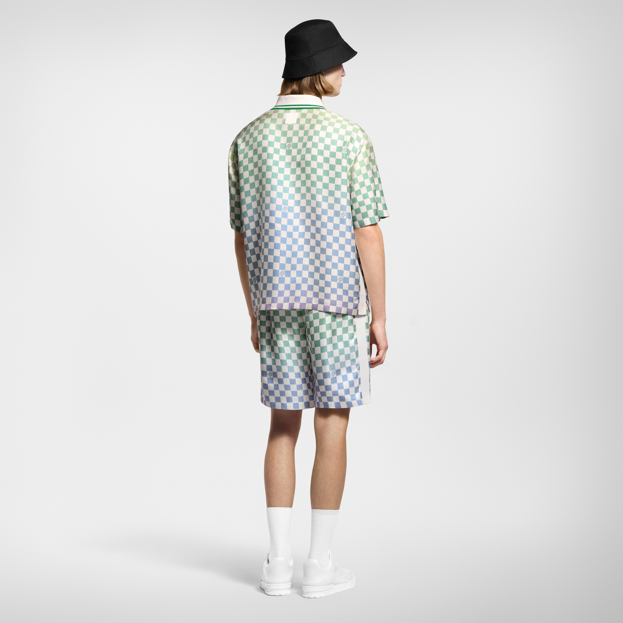 กางเกงขาสั้นผ้าไหมพิมพ์ลาย Damier Gradient  in ผู้ชาย