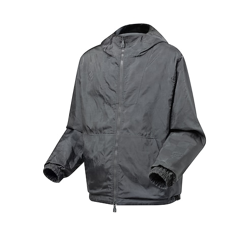 เสื้อกันลมผ้าไนลอนลาย Damier เทคนิคแจ็คการ์ด ใส่ได้ทั้งสองด้าน in ผู้ชาย's เสื้อผ้า เสื้อโค้ทกันหนาวสำหรับผู้ชาย collections by Louis Vuitton (การย่อ/ขยายผลิตภัณฑ์)