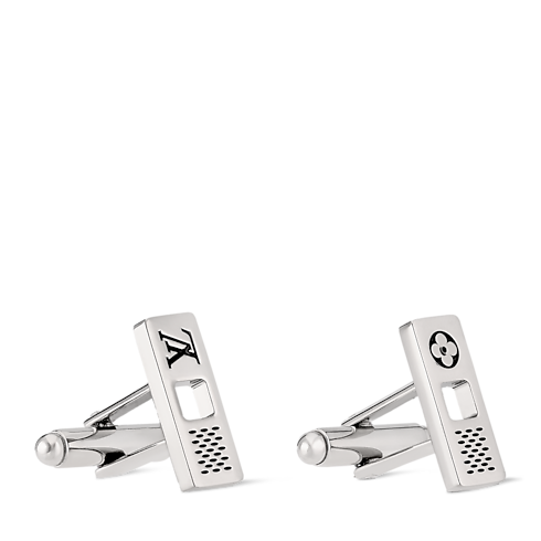 Damier Staples Cut Out Cufflinks . in ผู้ชาย's แฟชั่นจิวเวลรี่ แฟชั่นจิวเวลรี่ทั้งหมด collections by Louis Vuitton (การย่อ/ขยายผลิตภัณฑ์)