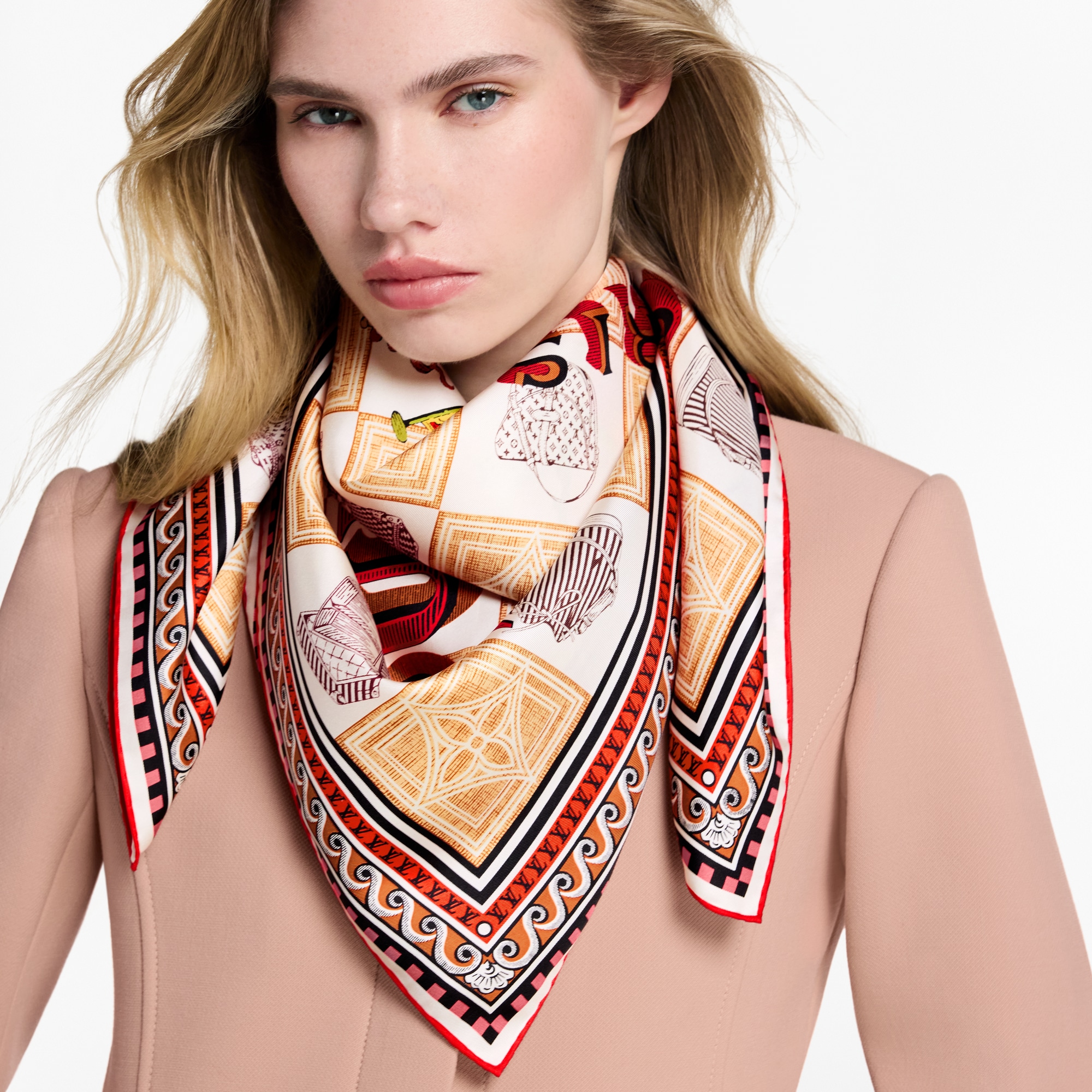 ผ้า Square รุ่น Damiergram 90 . in ผู้หญิง