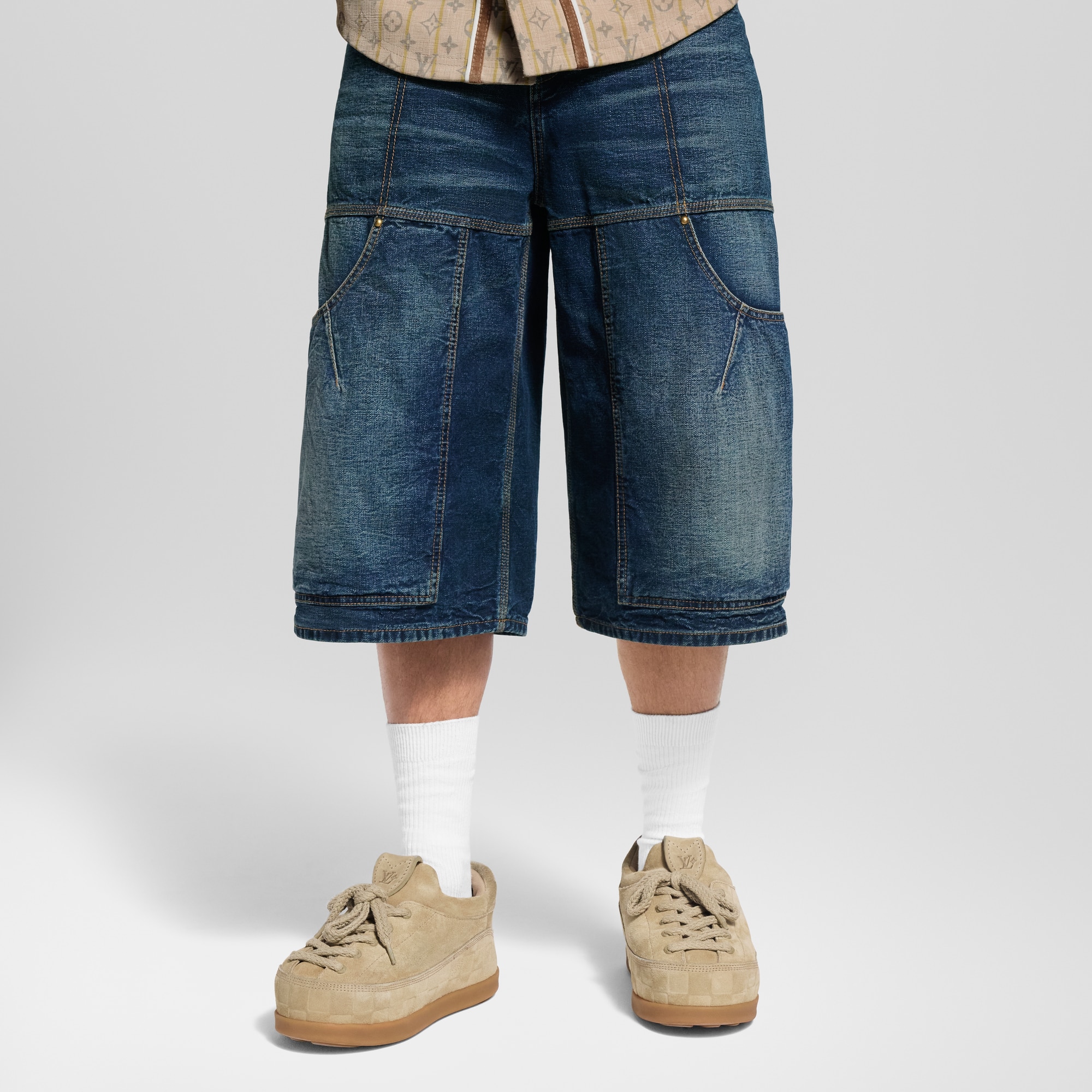 กางเกงเดนิมขาสั้นสไตล์ Workwear  in ผู้ชาย