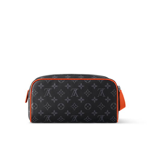 กระเป๋ารุ่น DOPP KIT Monogram Eclipse in ผู้ชาย's การเดินทางและท่องเที่ยว กระเป๋าเสริมเดินทางสำหรับผู้ชาย collections by Louis Vuitton (การย่อ/ขยายผลิตภัณฑ์)