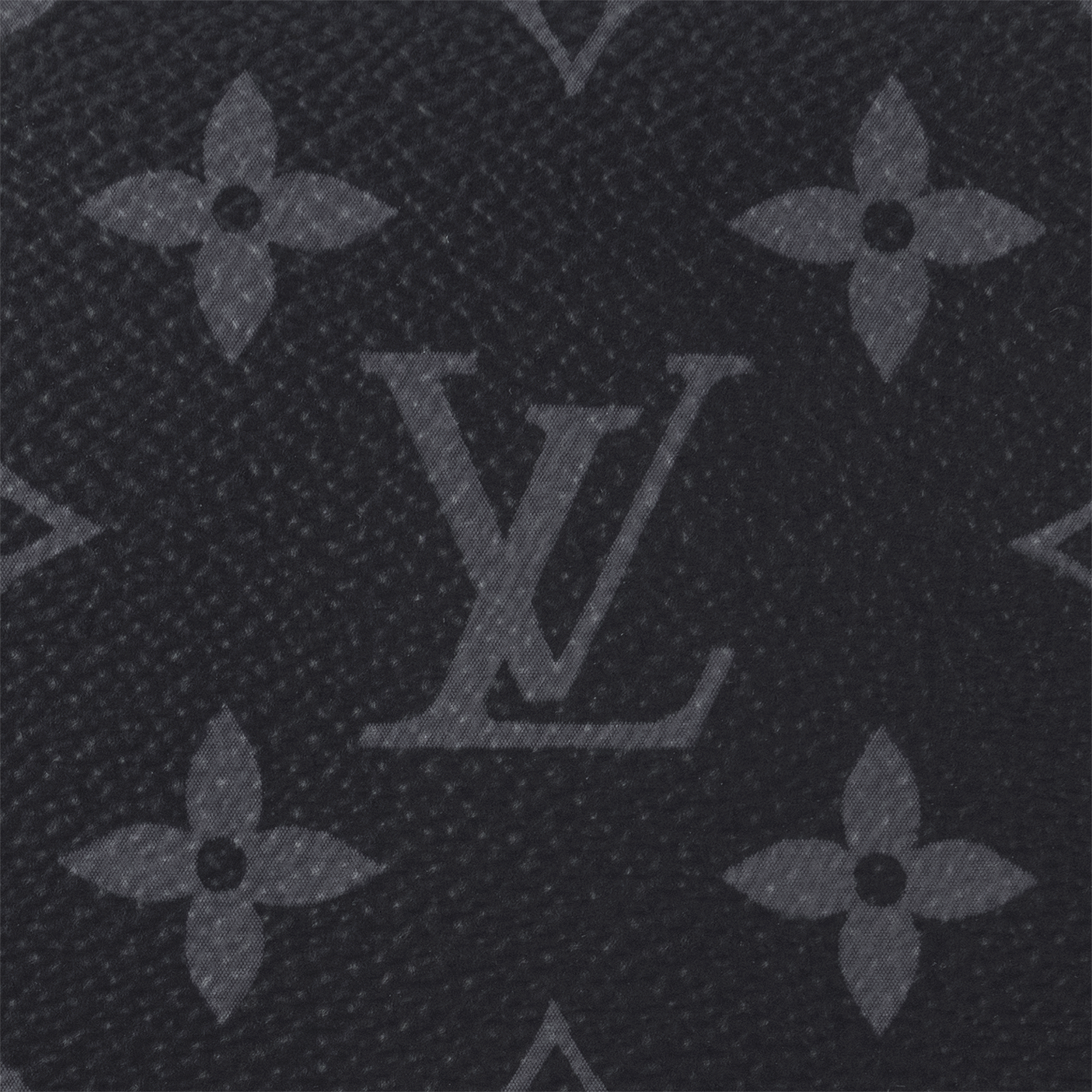 กระเป๋ารุ่น DOPP KIT Monogram Eclipse in ผู้ชาย