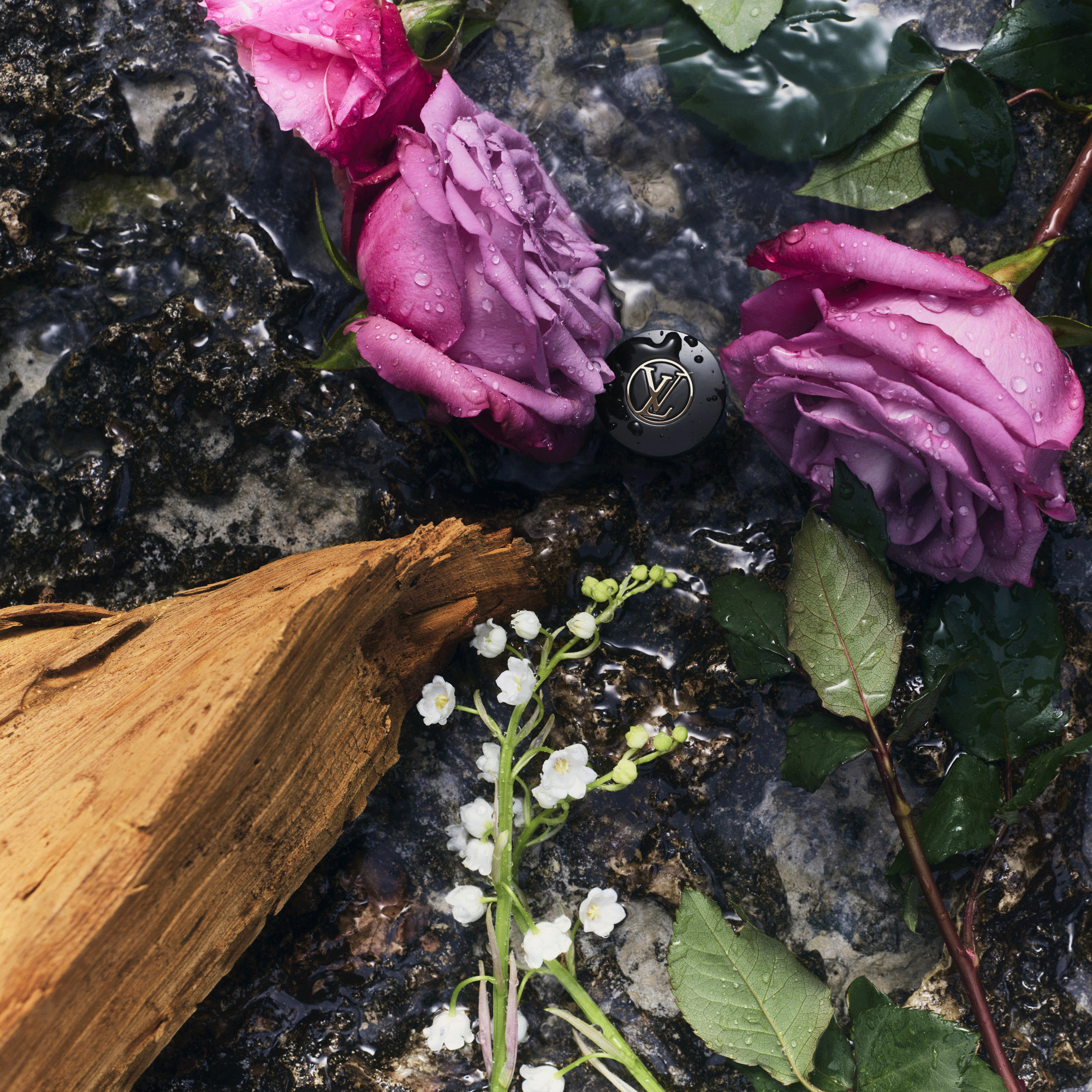 น้ำหอม eLVes Louis Vuitton  in น้ำหอมและความงาม