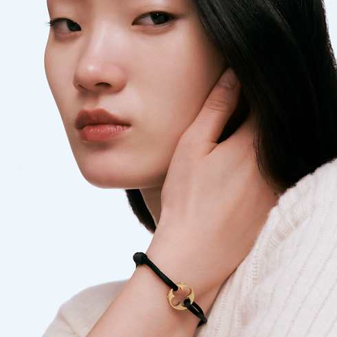 กำไลข้อมือ EMPREINTE, เยลโลว์โกลด์ in จิวเวลรี่'s หมวดหมู่ ไฟน์จิวเวลรี่ทั้งหมด collections by Louis Vuitton (การย่อ/ขยายผลิตภัณฑ์)