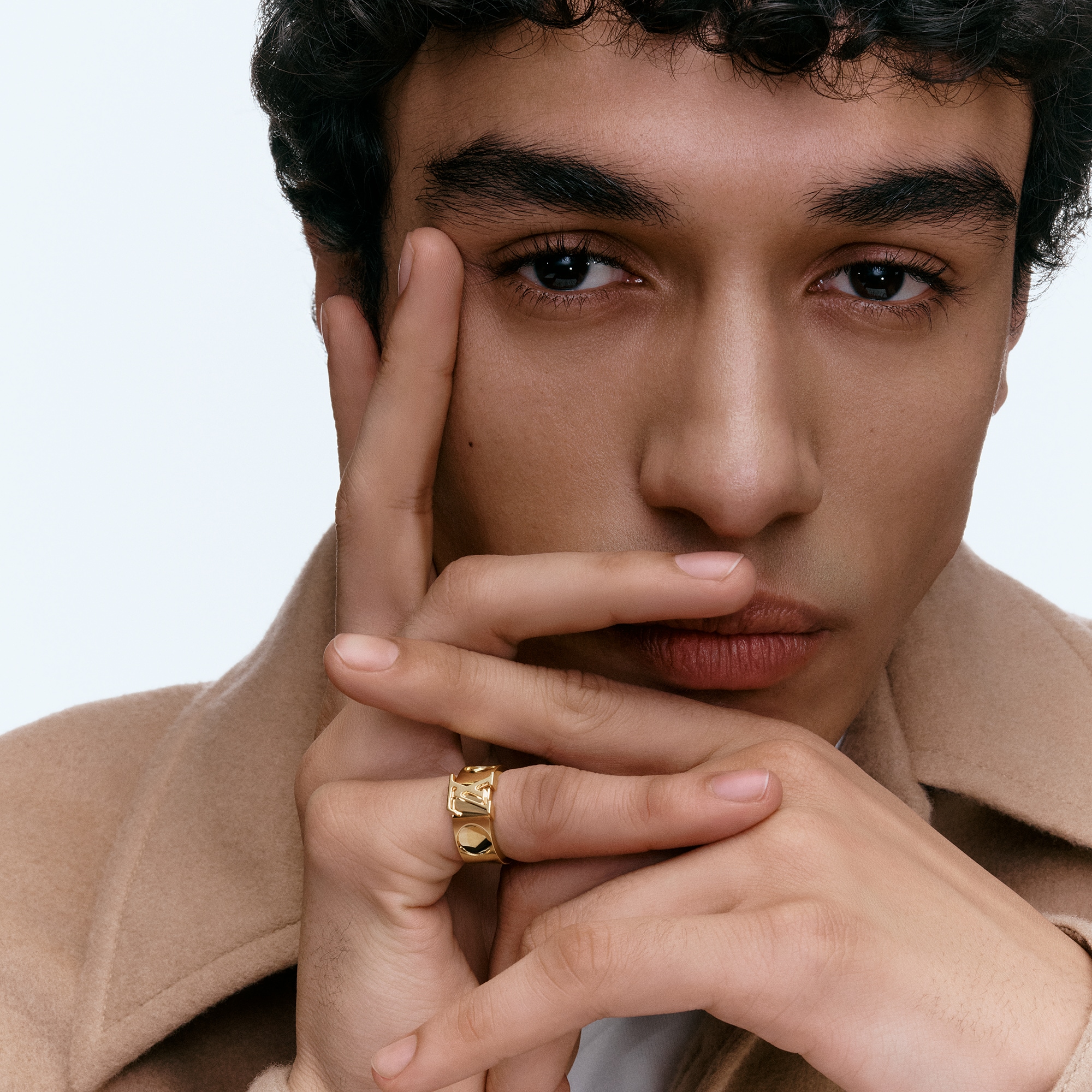 แหวน Empreinte ขนาดใหญ่ เยลโลว์โกลด์  in จิวเวลรี่