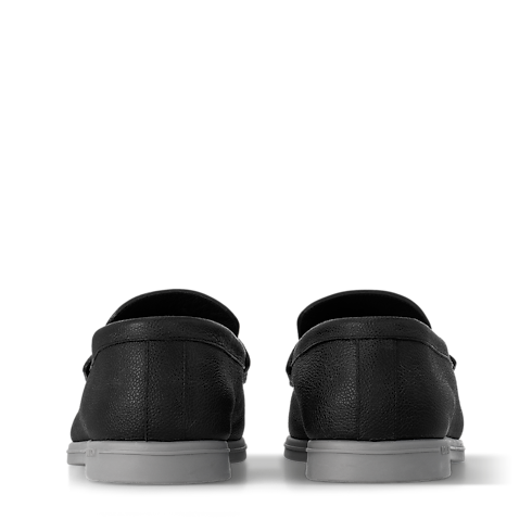 รองเท้าโลฟเฟอร์รุ่น Estate in ผู้ชาย's รองเท้า รองเท้าโลฟเฟอร์ และ มอคคาซินสำหรับผู้ชาย collections by Louis Vuitton (การย่อ/ขยายผลิตภัณฑ์)