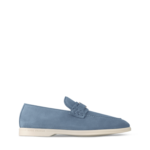รองเท้าโลฟเฟอร์รุ่น Estate in ผู้ชาย's รองเท้า รองเท้าโลฟเฟอร์ และ มอคคาซินสำหรับผู้ชาย collections by Louis Vuitton (การย่อ/ขยายผลิตภัณฑ์)