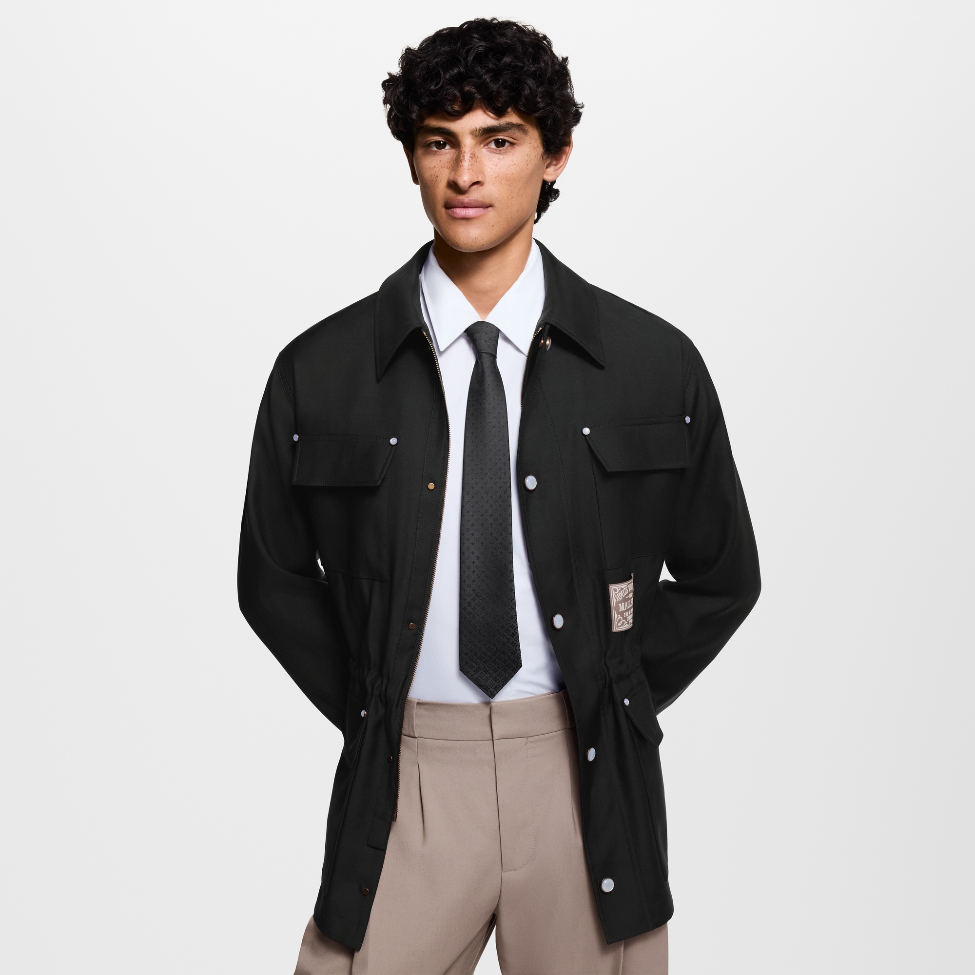 เนคไทรุ่น Fading Monogram . in ผู้ชาย