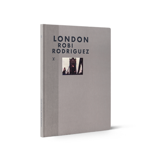 หนังสือ Fashion Eye ลอนดอน in ทรังก์ การเดินทาง และ บ้าน's หนังสือและเครื่องเขียน หนังสือ Fashion Eye collections by Louis Vuitton (การย่อ/ขยายผลิตภัณฑ์)